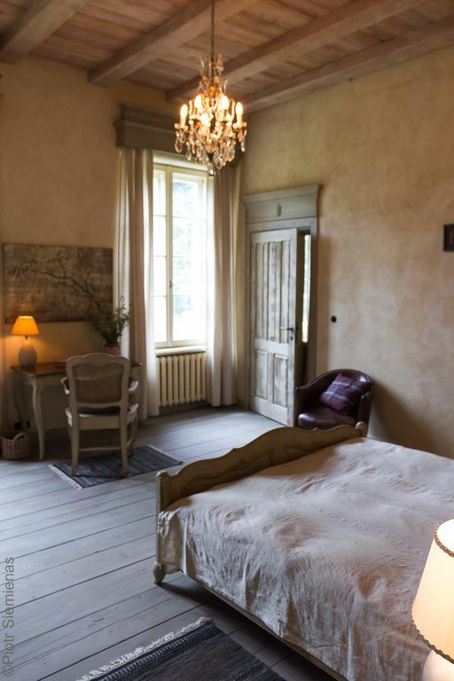 Dwor Dawidy Bed & Breakfast Mlynary Rom bilde